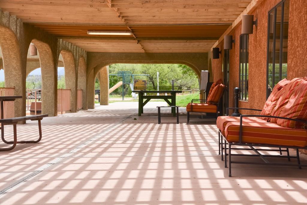 Verde Valley Studio Park Model Cabin 15 Cottonwood Buitenkant foto